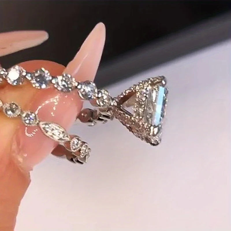 Bling Delicate 2pcs/set Rings Square Cut Shiny Cubic zirconia Rings For Women Bridal Wedding Ring Set Party Banquet Valentine Gift Wedding Engagement Promise Bride eternity Ring Anniversary Ring