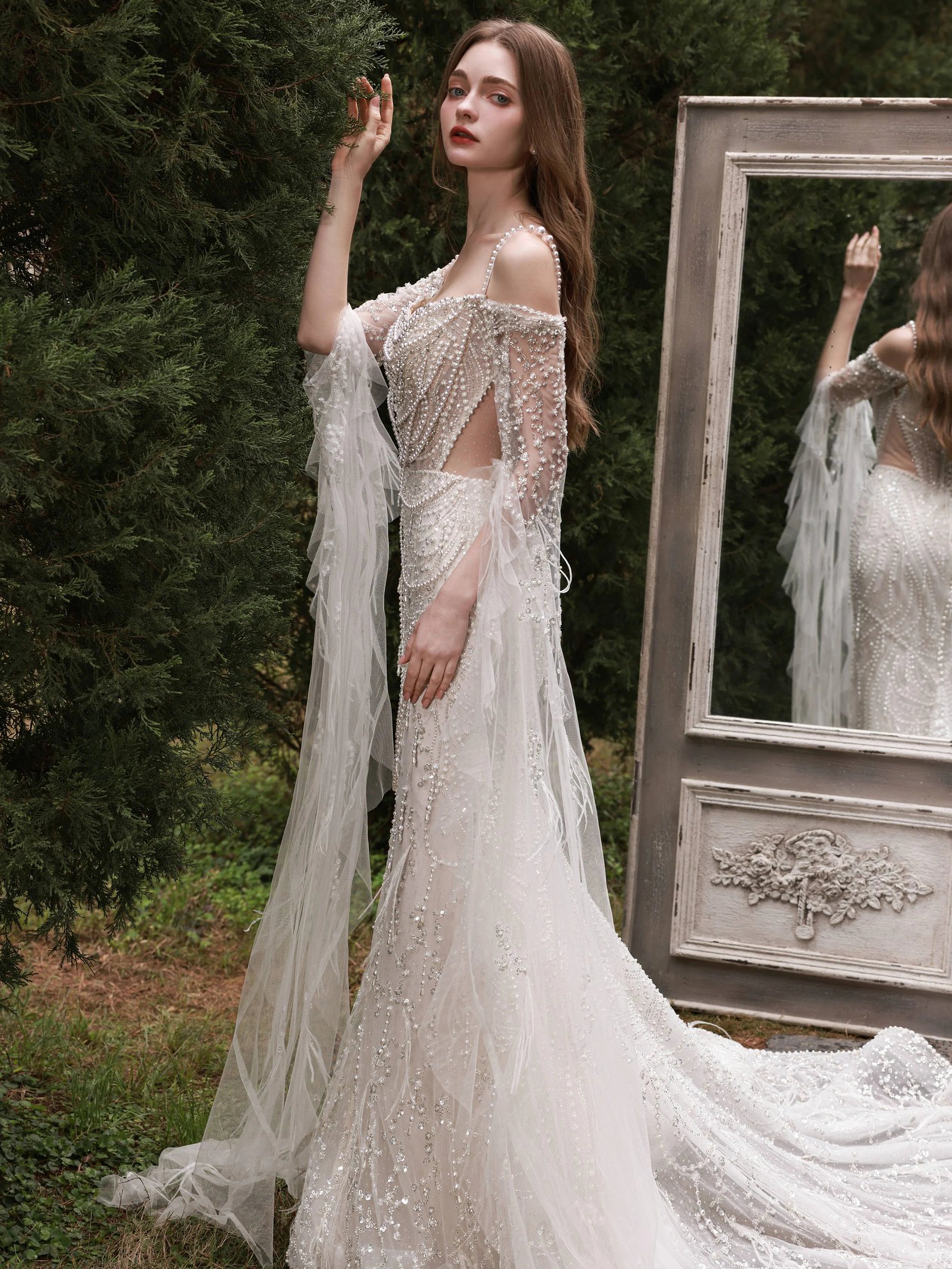 Shiny Beading Lace Wedding Dresses Strapless Mermaid Luxury Bride Gown  Spaghetti Strap Bride Dress Vestidos De Novia Customized
