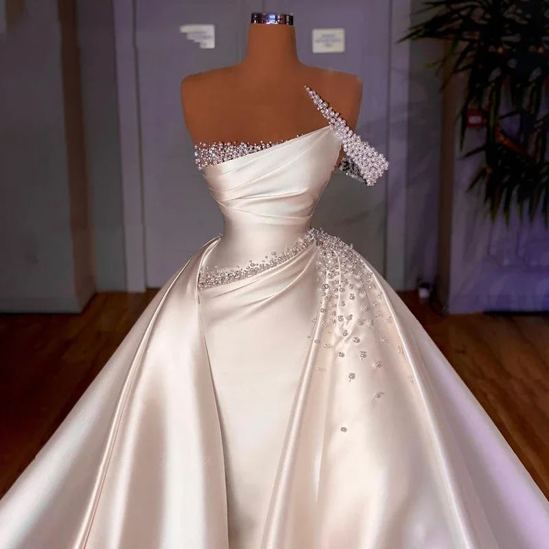 Elegant One Shoulder Satin Mermaid Wedding Dress Detachable Train 3-in-1 Pearl Princess Bridal Dress Customized 2025