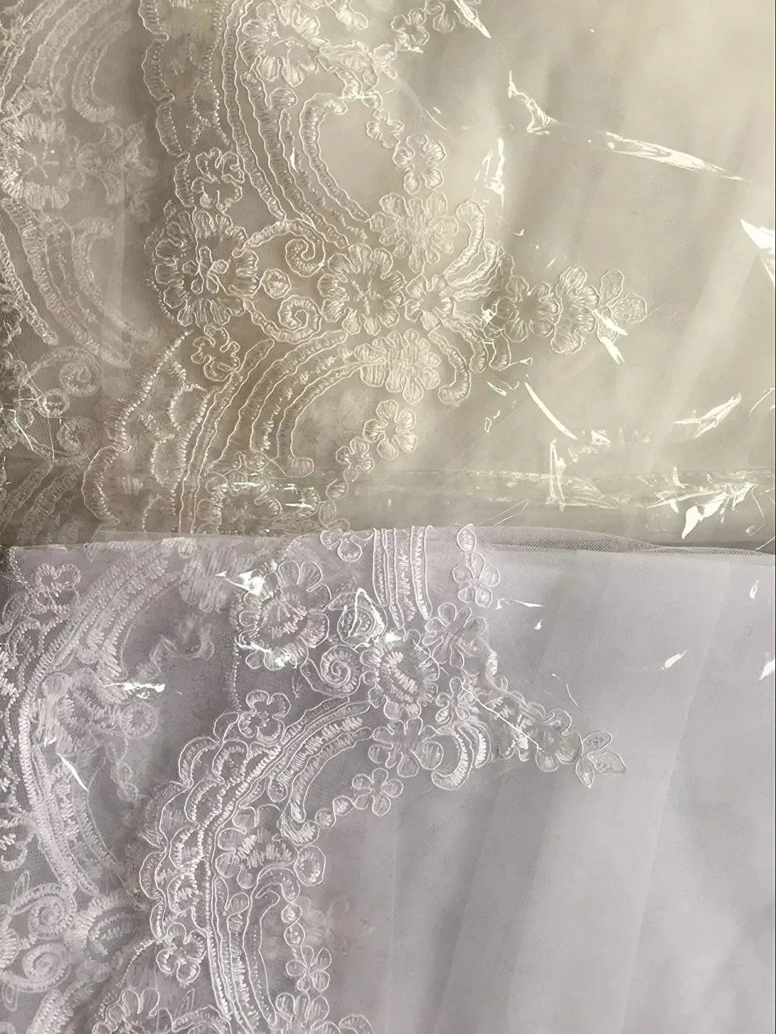 Hot Sale Elegant Flower Lace Edged Appliques Veil with Comb 1 Tier Veil 3mx1.5m Long Cathedral Length Weding Bride Accessories